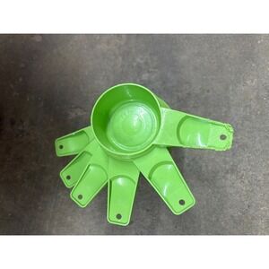 As is VTG Tupperware Bright Green Plastic Measuring Cups Set Kitchen Utensils‎